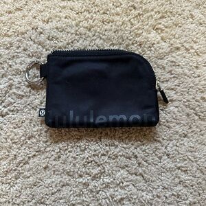 lululemon clippable card pouch